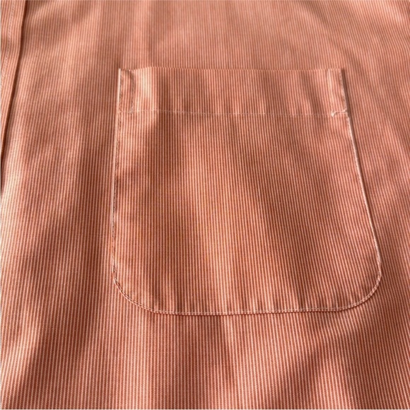🆕 & EUC Men’s Button Down Shirt Bundle of 6 — Dress Sharp & Save! - Picture 10 of 16